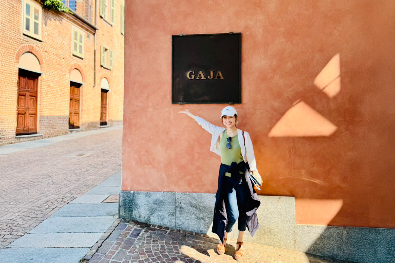 ワイナリー訪問【海外編】ガヤ GAJA "リーデルコレクションルーム"